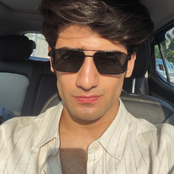 Dhruv Bhatia